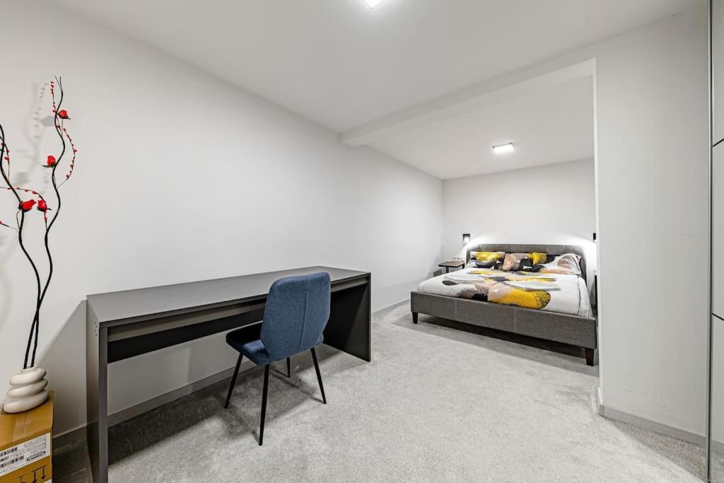 Chic Loft Bp: Industrial Gem Apartamento Budapeste Exterior foto